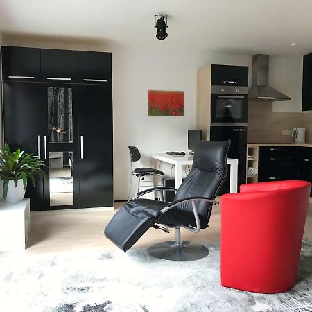 All-In-One-Studio Apartment เฮนชเตดท์-อุลซ์บวร์ก ภายนอก รูปภาพ